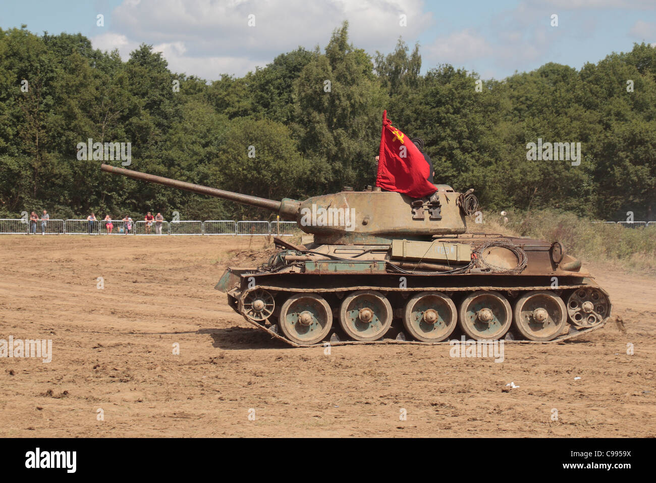 A Soviet T-34/85 tank on display at the 2011 War & Peace Show at Hop Farm, Paddock Wood, Kent, UK. Stock Photo