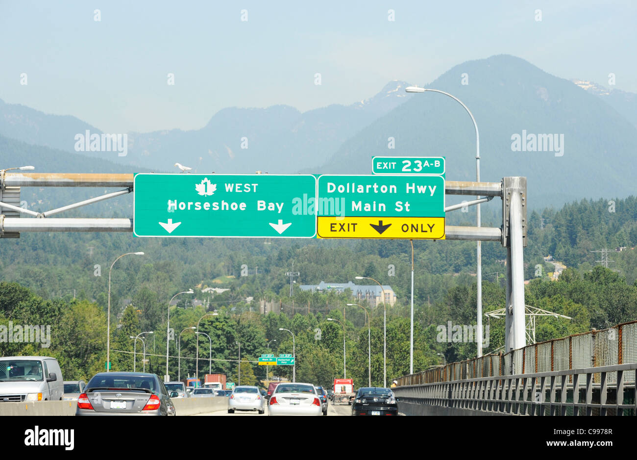 Road sign to horseshoe bay hires stock photography and images Alamy