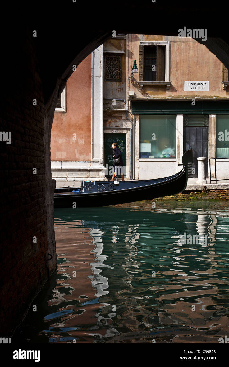 Prow of a gondola in venice hi-res stock photography and images - Alamy