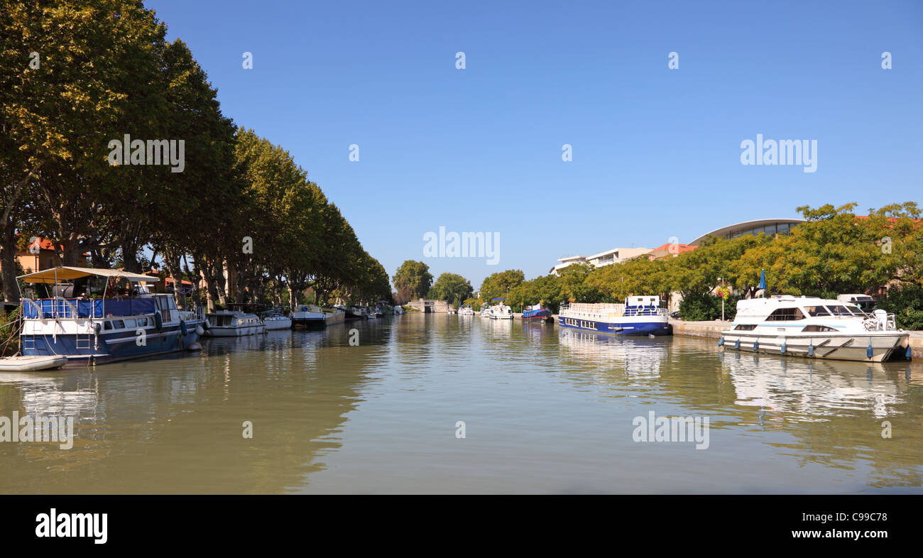 Canal du Midi in Beziers, southern France Stock Photo