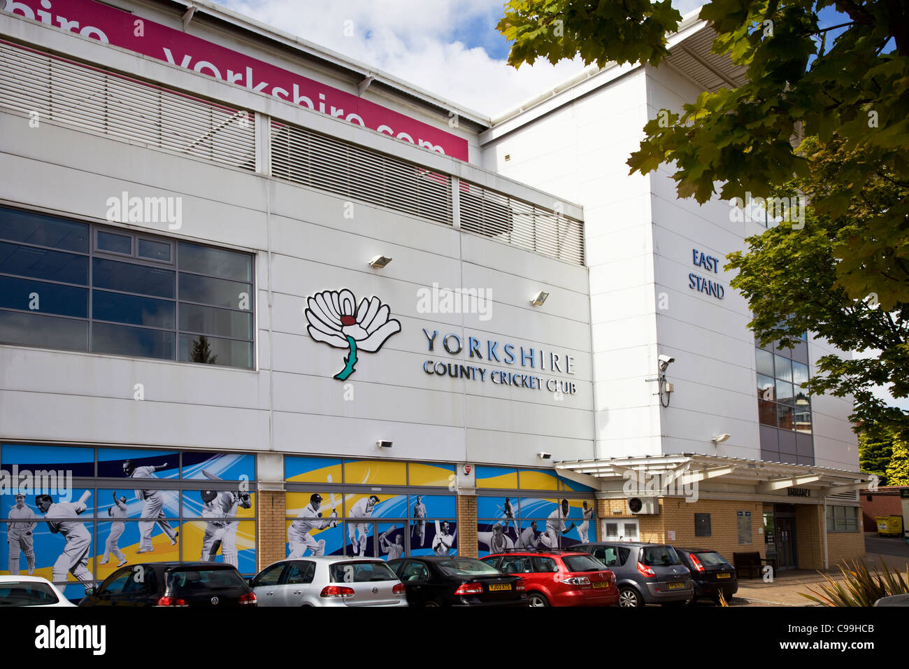 Yorkshire Cricket Club Main Entrance, Hotel and East Stand at Headingley, Leeds Stock Photo
