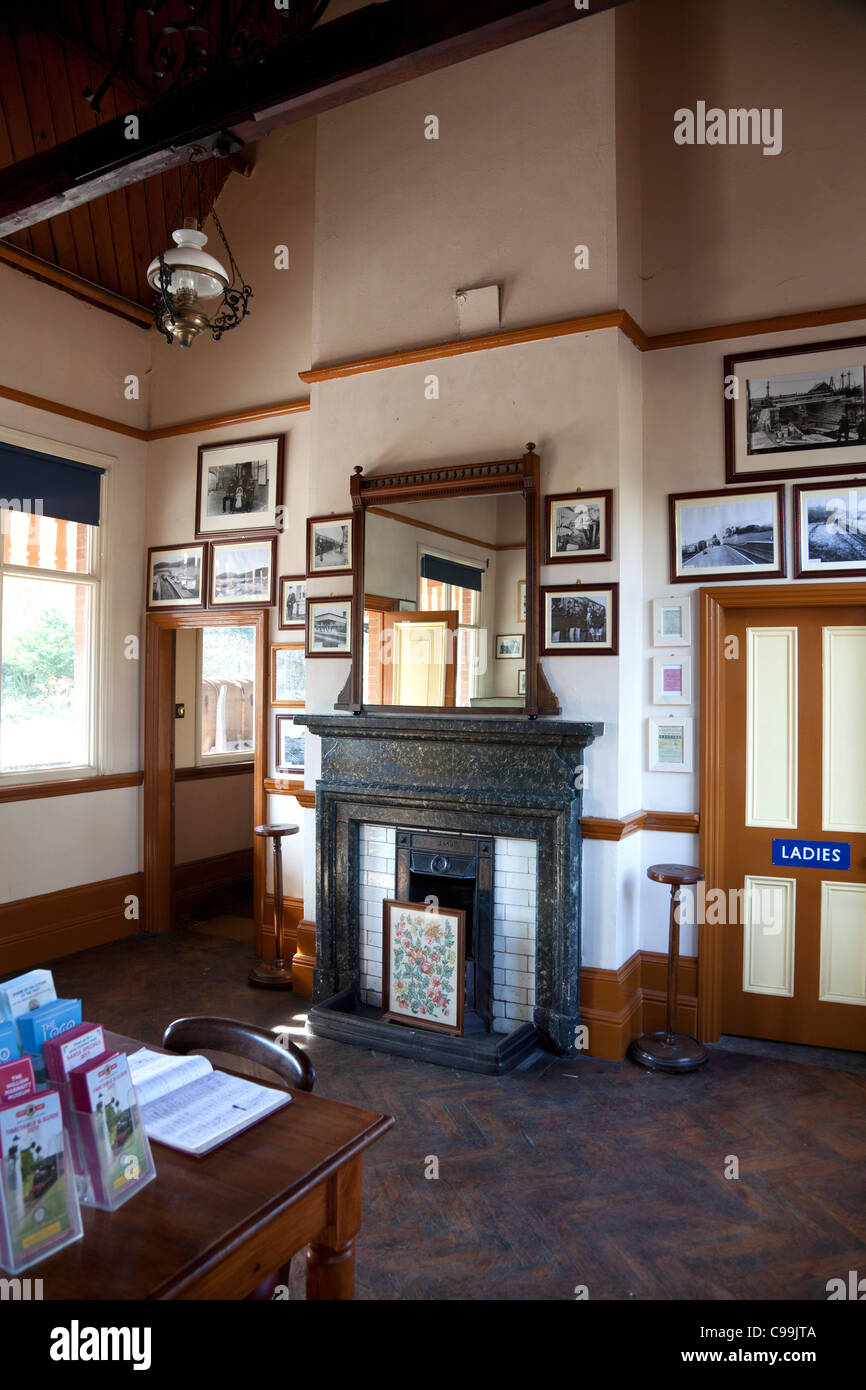 Edwardian waiting room at Weybourne station on the North Norfolk Railway (the Poppy Line) Stock Photo