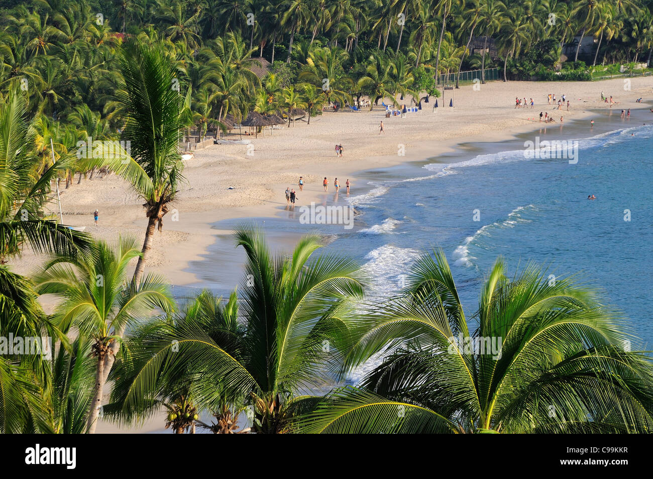 Mexico, Guerrero, Zihuatanejo, view onto Playa la Ropa beach with ...