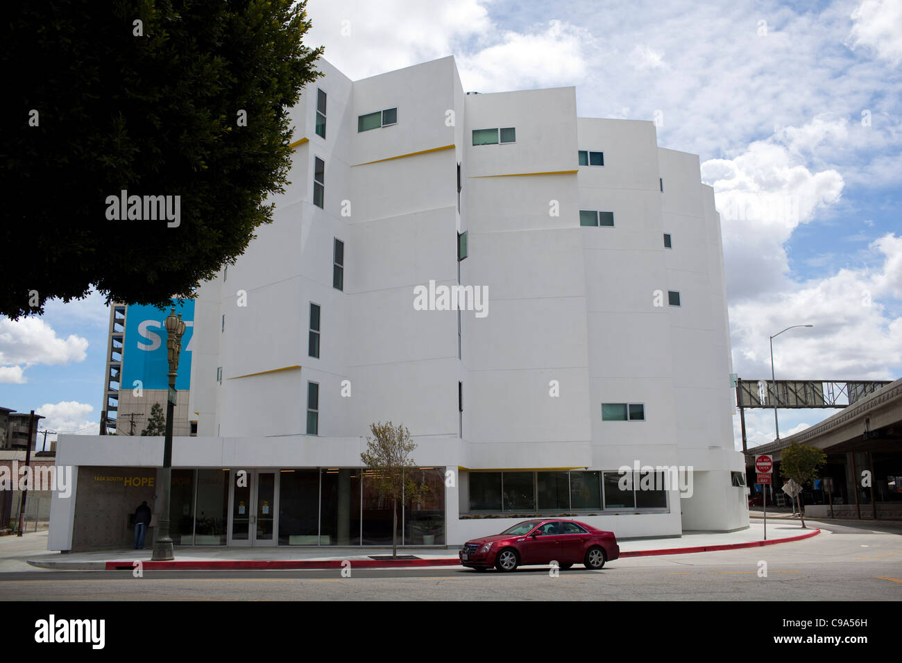 The 95unit Carver Apartments in the Skid Row downtown area of Los