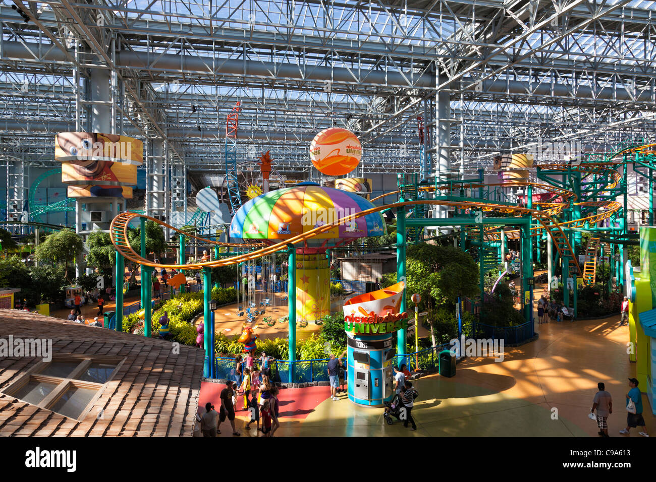 amusement park indoor rides