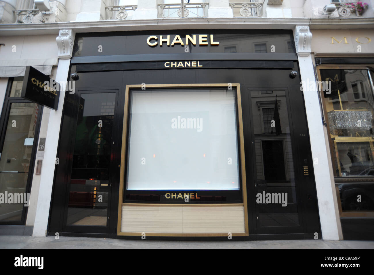 Chanel store on Bond street, London Stock Photo - Alamy