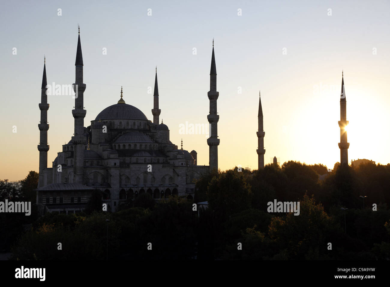SUNSET BEHIND BLUE MOSQUE SULTAN AHMET CAMII SULTANAHMET ISTANBUL ...