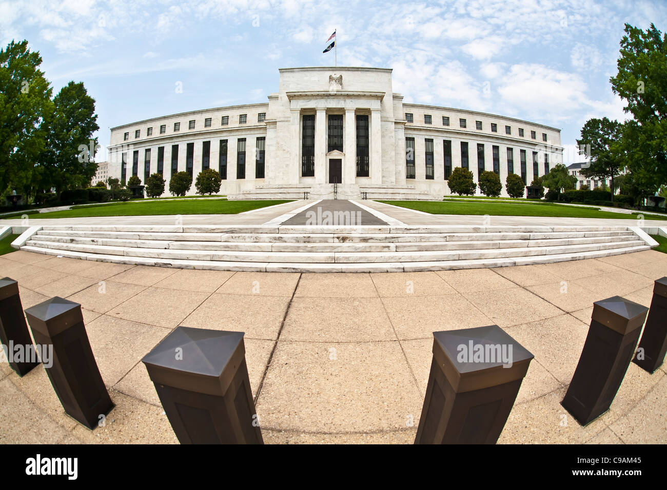 Us federal reserve building hi-res stock photography and images - Alamy