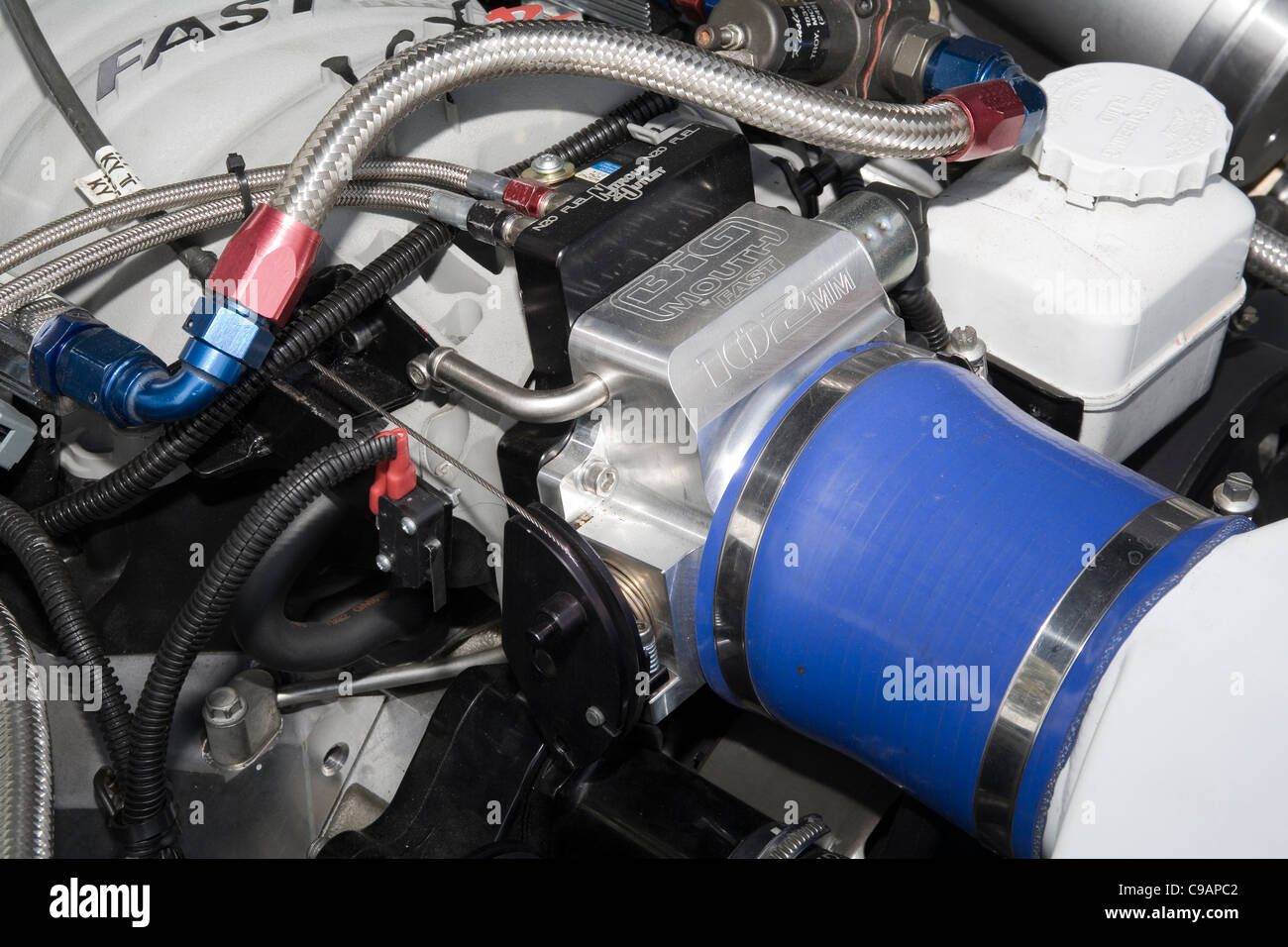 Throttle body with nitrous oxide injection on a Chevrolet Gen III