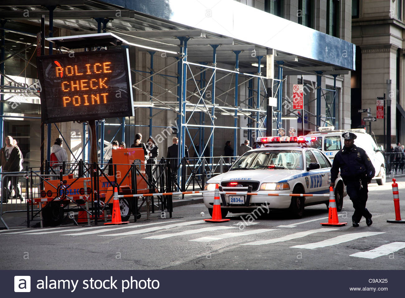 Police Checkpoint Stock Photos & Police Checkpoint Stock Images Alamy