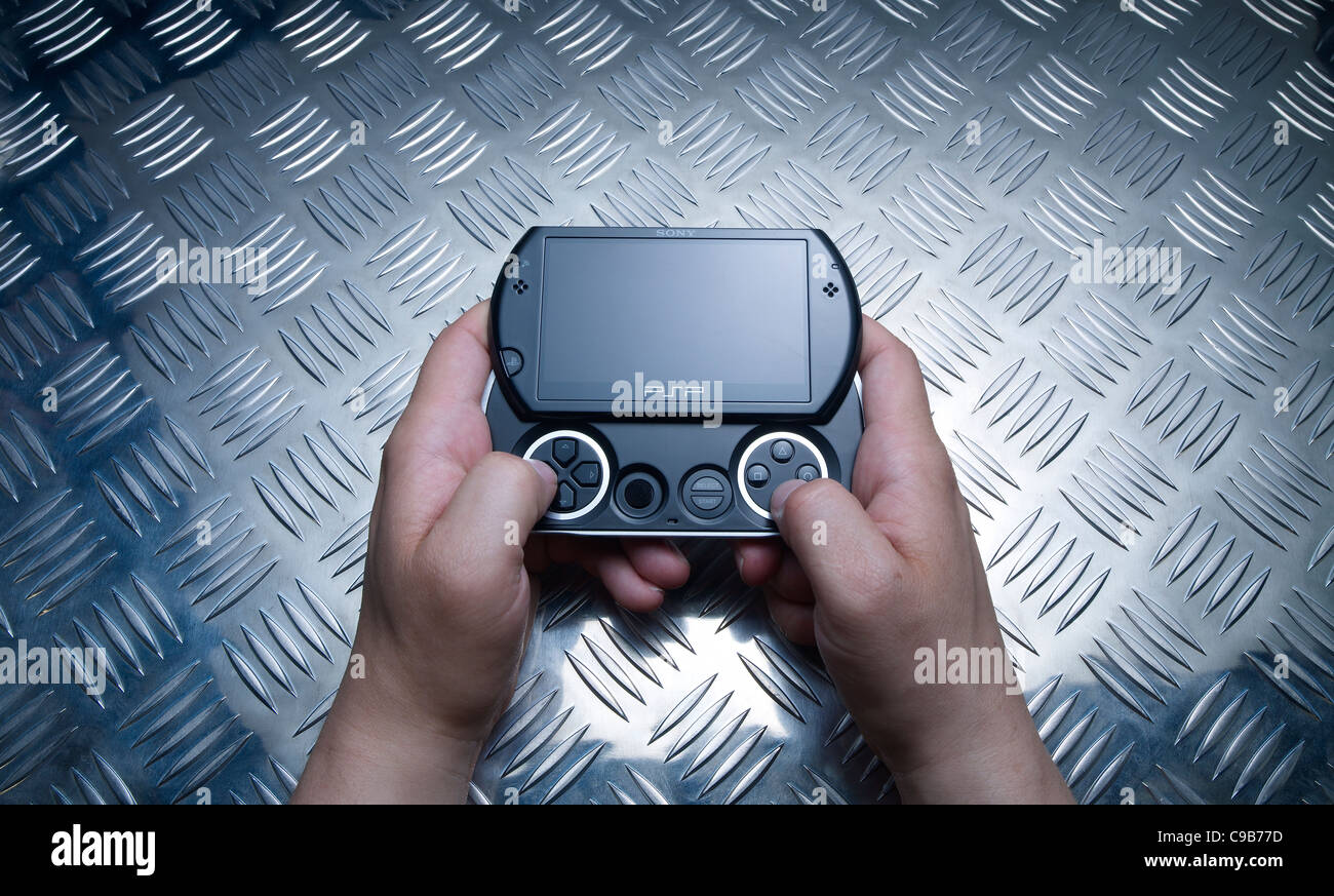 Sony psp hi-res stock photography and images - Alamy