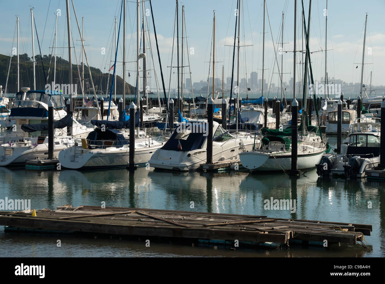 Yacht and boats in marina of Sausalito, USA Stock Photo Alamy
