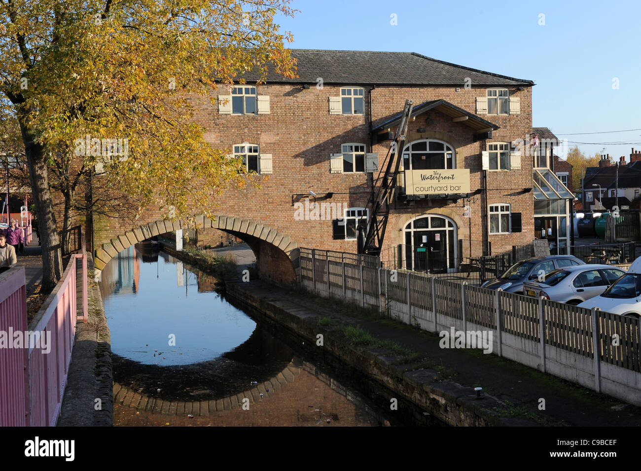 Chesterfield Canal in Worksop Nottinghamshire, England. Uk Stock Photo