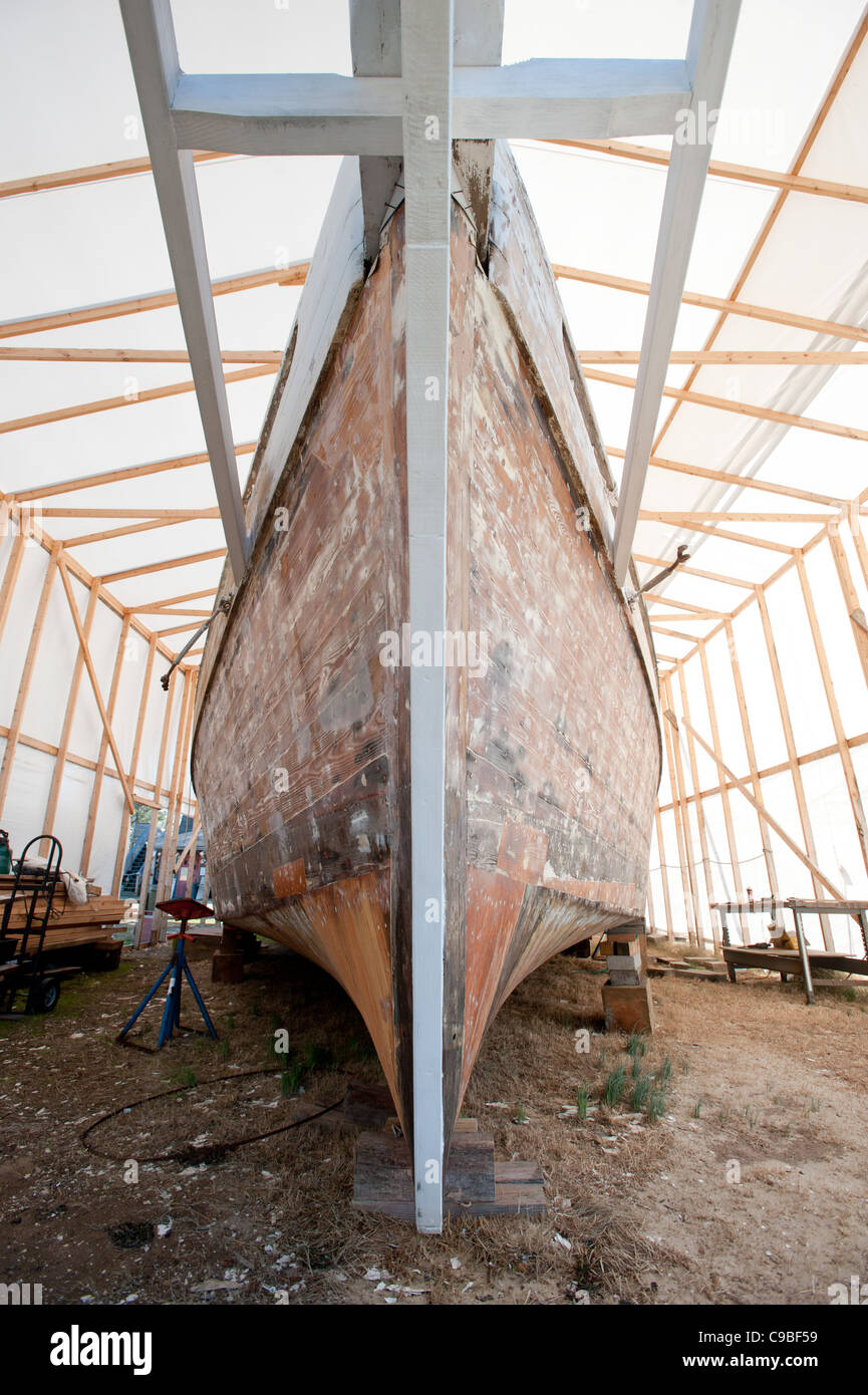 Bow of Skipjack Dee of St. Mary's, MD Stock Photo