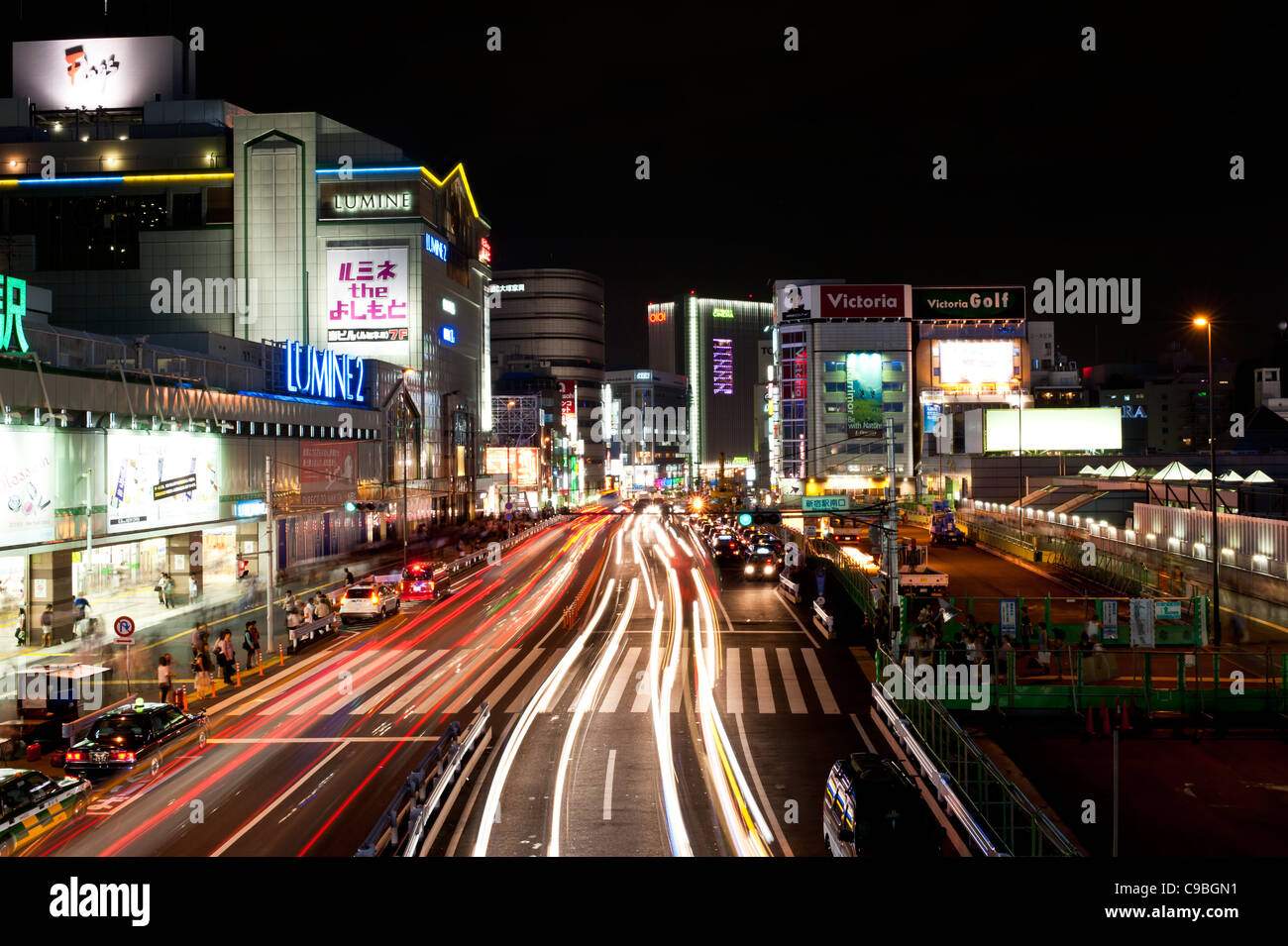 Night view of the traffic in Shinjuku, Tokyo - Japan Stock Photo