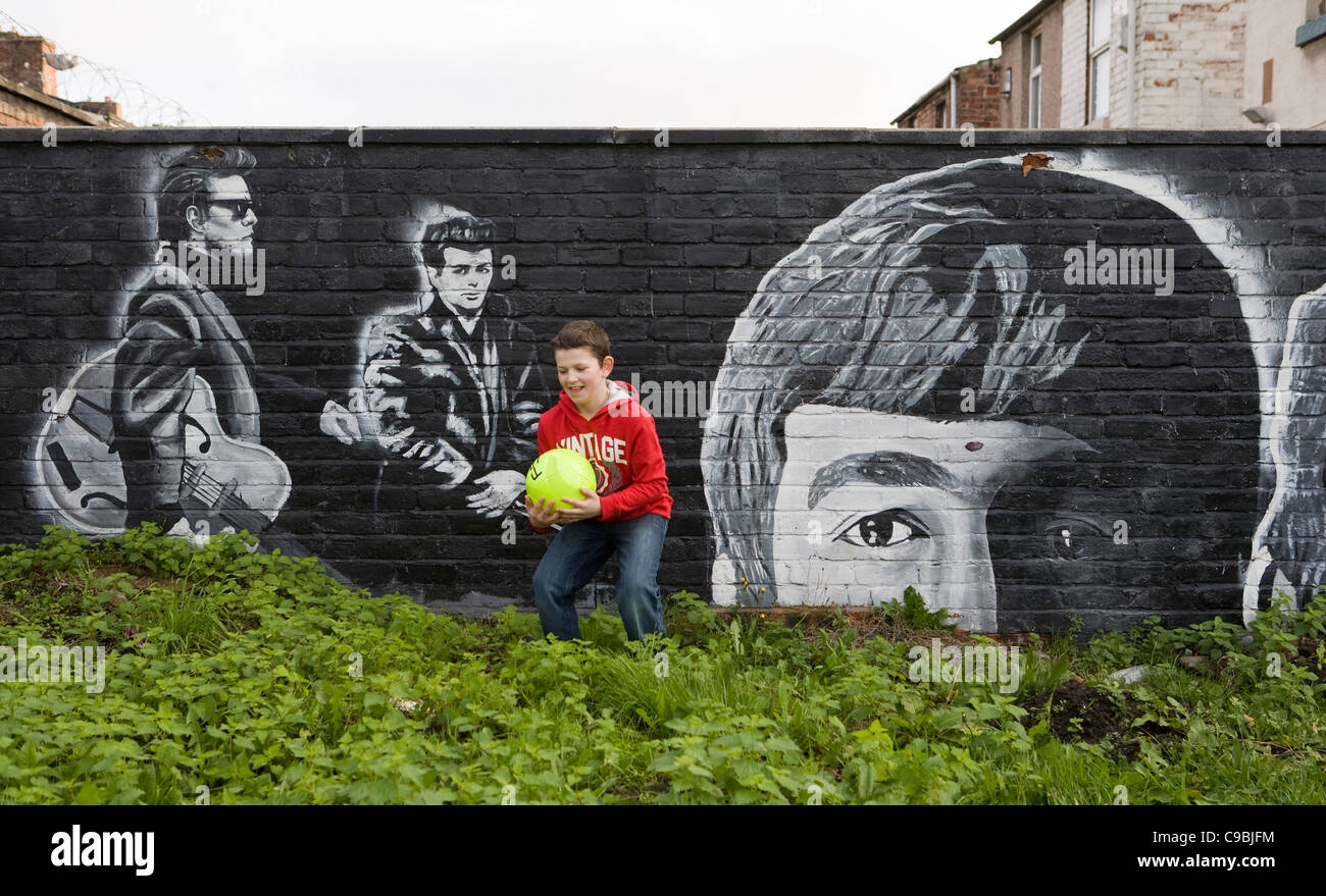 The Liverpool Mural Project The Riverside Group Wall Paintings of the