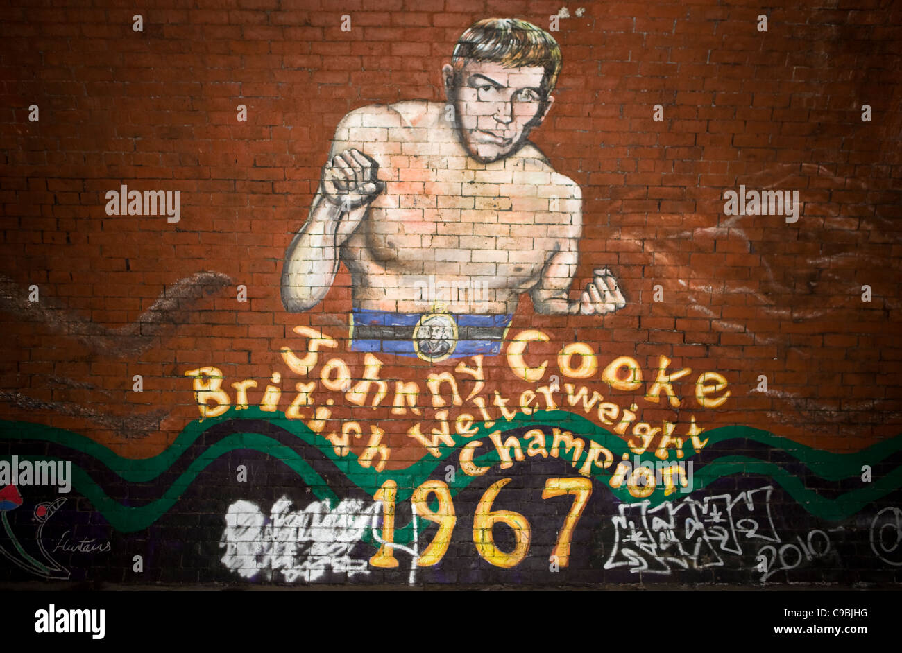 Boxer mural hi-res stock photography and images - Alamy