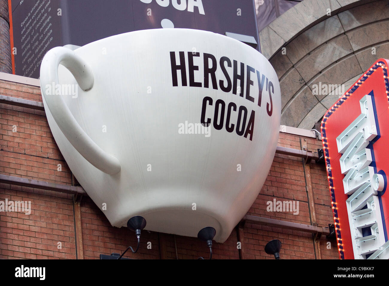 Hershey's Chocolate world Times Square NYC Stock Photo Alamy