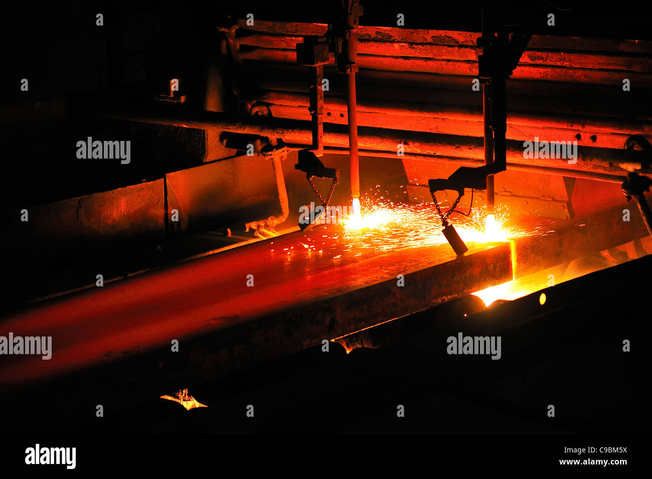 Gas cutting of the hot metal Stock Photo Alamy