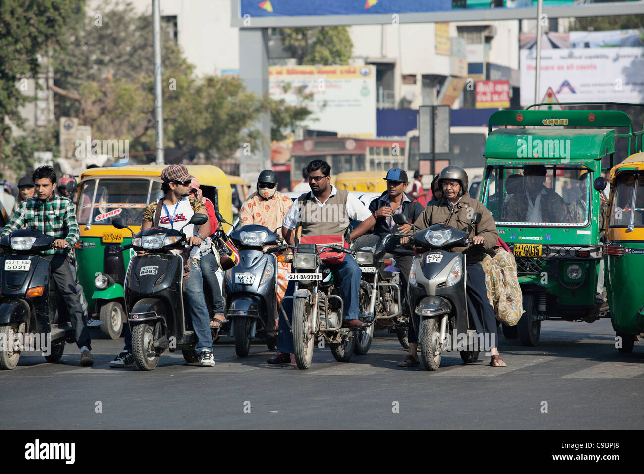 Traffic in Ahmedabad, Gujarat state, India Stock Photo - Alamy