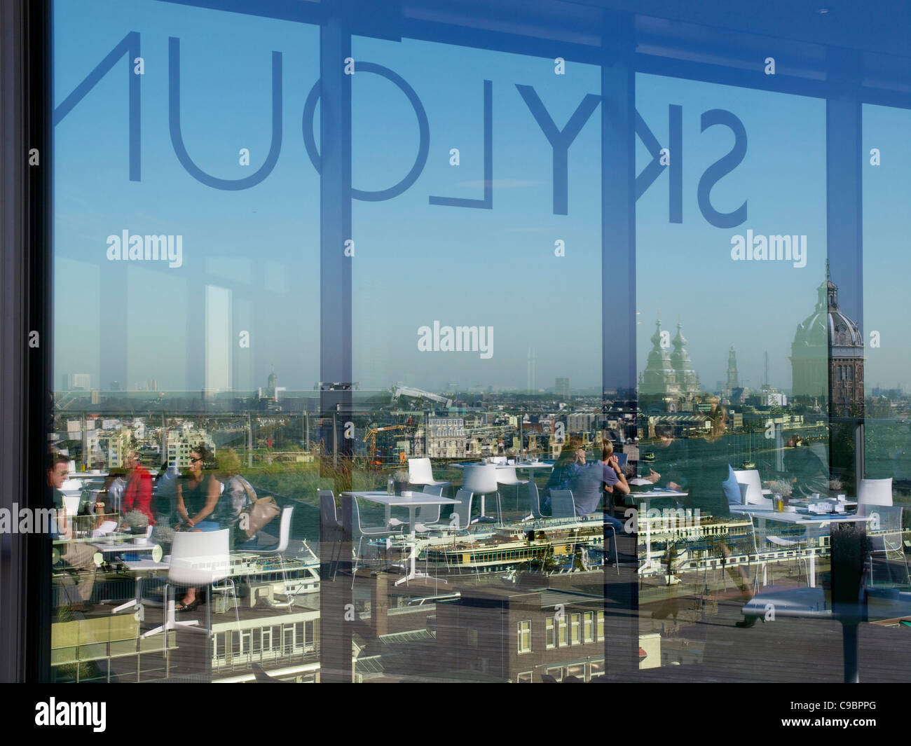 Contemporary roof terrace design hires stock photography and images