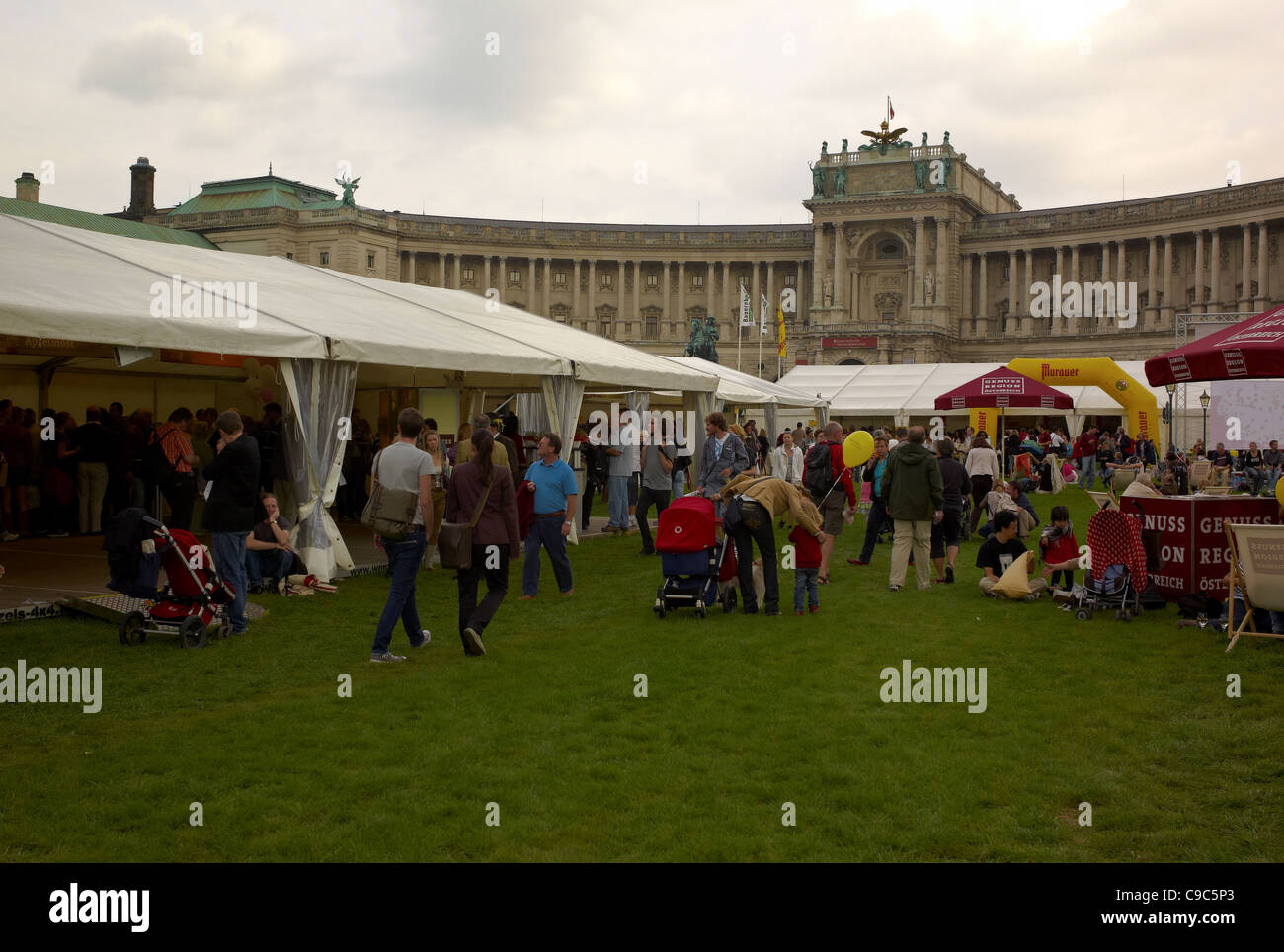 -Erntedankfest- Vienna (Austria Stock Photo - Alamy