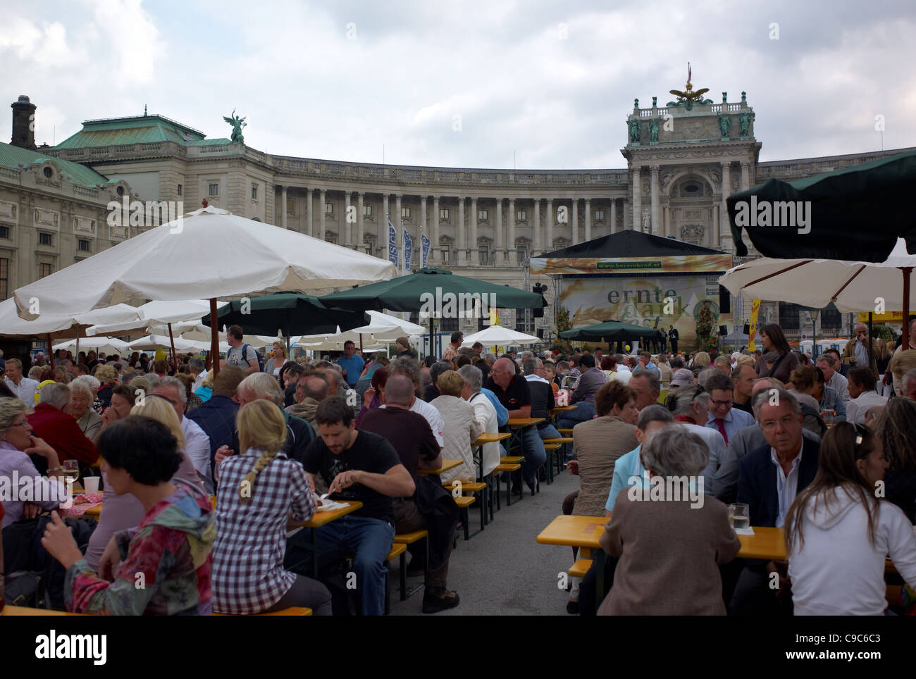 -Erntedankfest- Vienna (Austria Stock Photo - Alamy