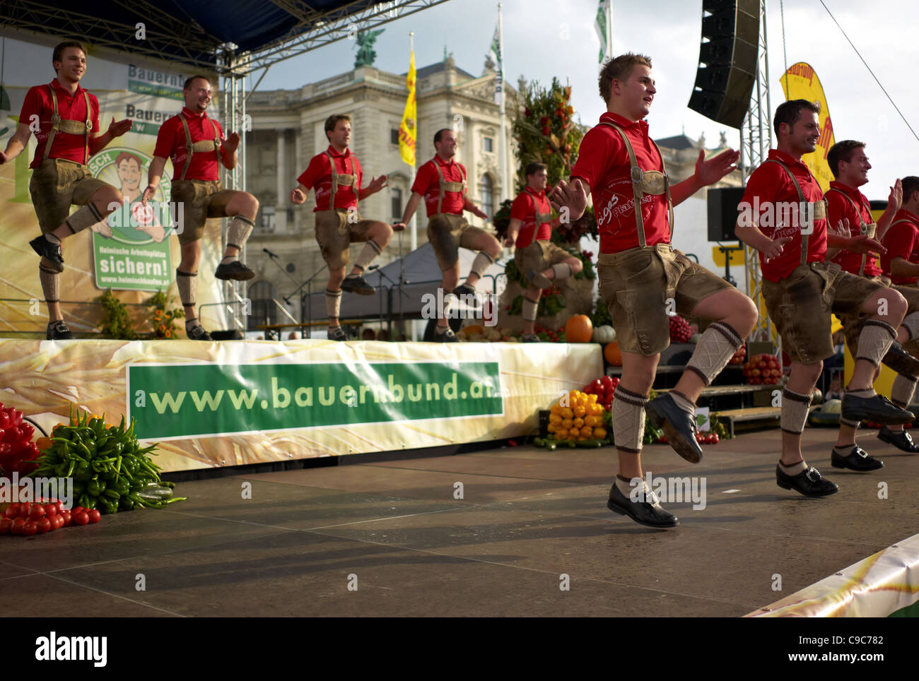 Erntedankfest queen hi-res stock photography and images - Alamy
