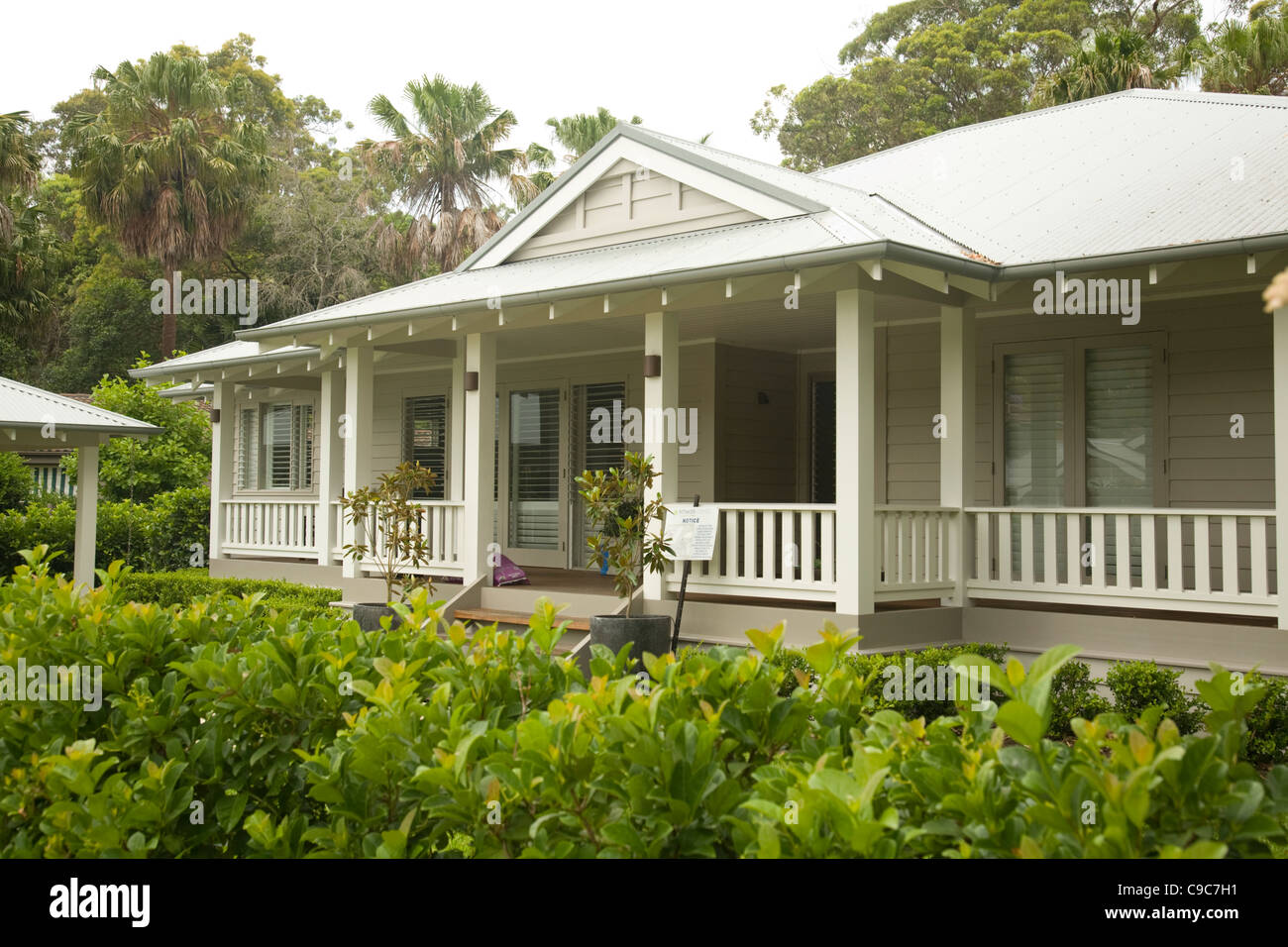modern single storey australian bungalow home in beachside suburb of