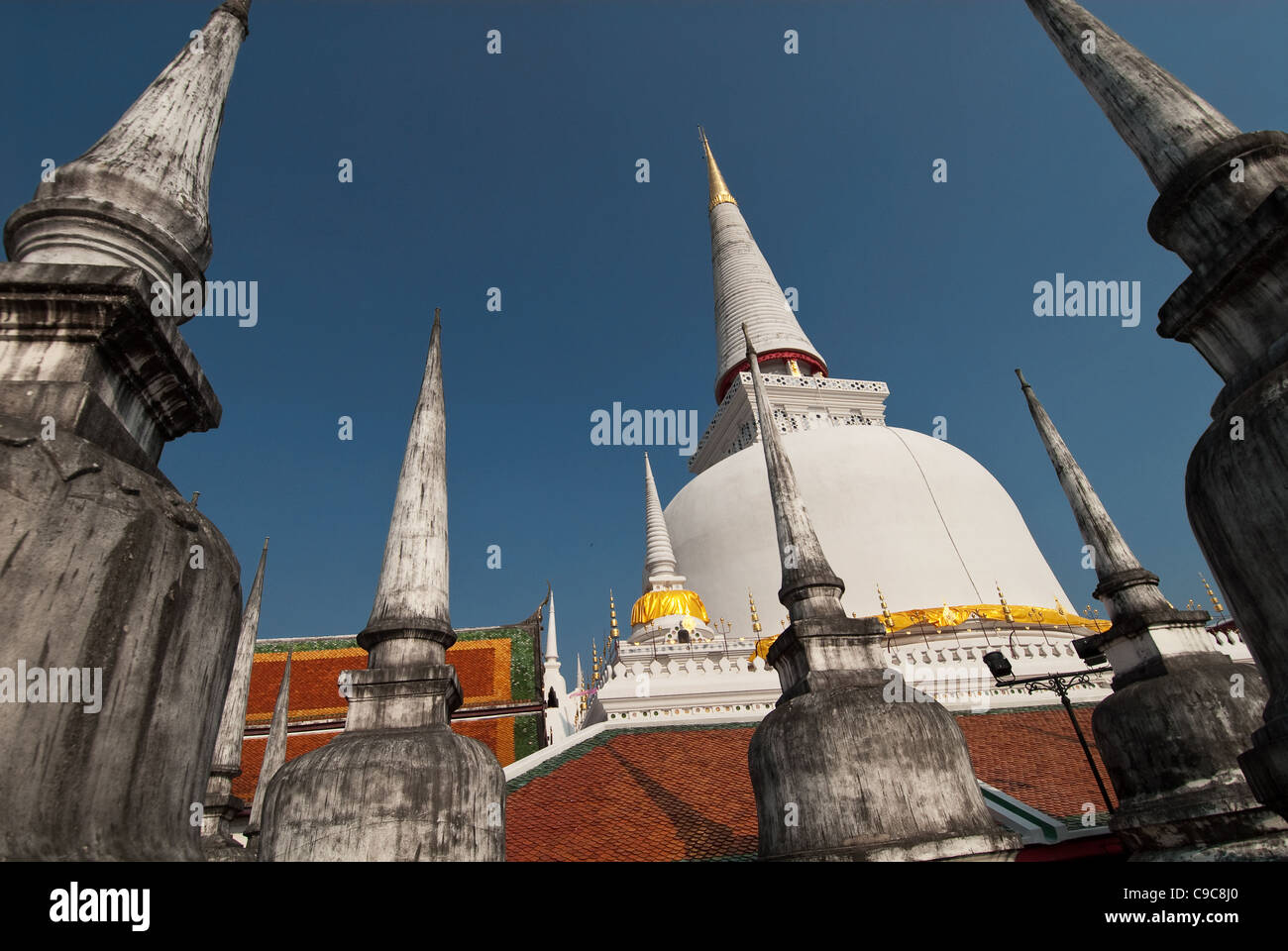 Wat Phra Mahathat Woromaha Vihan, Nakhon Si Thammarat, Southern Thailand Stock Photo