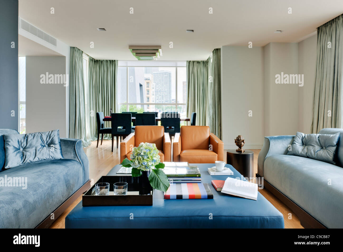 Contemporary Living Room in London apartment Stock Photo