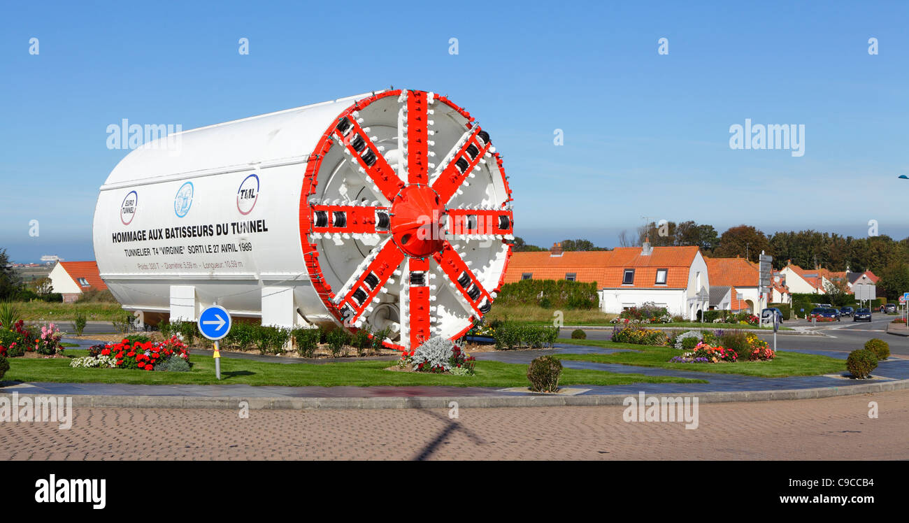 Monument to Channel Tunnel diggers Coquelles Calais France Stock Photo Alamy