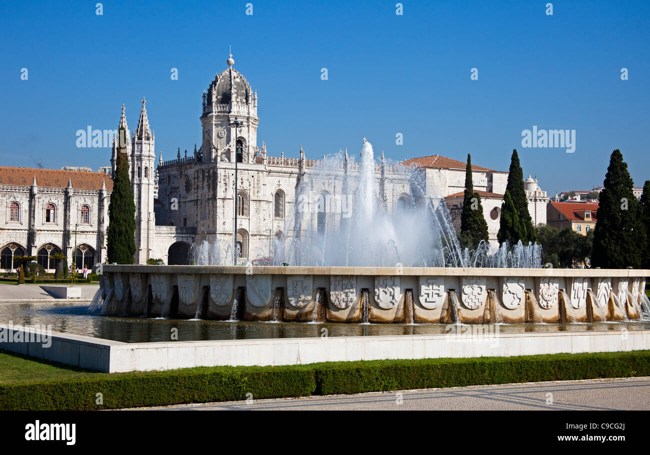 Fountain in Praca do Imperio, Mosteiro dos Jeronimos, Belem, Portugal Europe Stock Photo