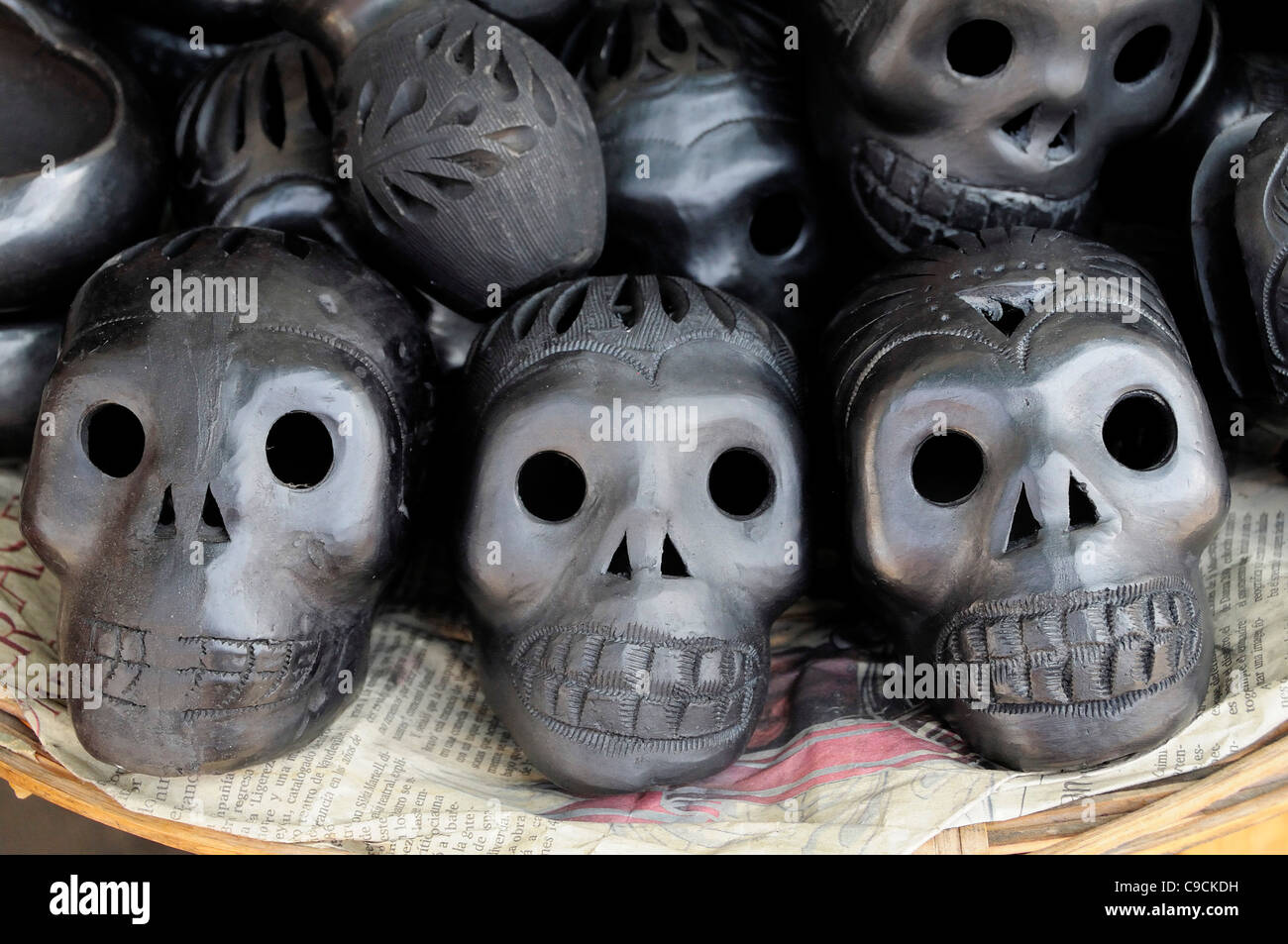 Clay Pieces - Black Skull & Bones