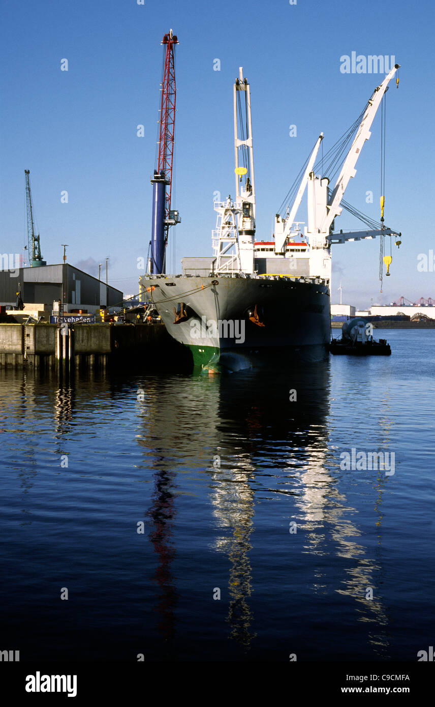 Merchant vessel Parandowski of Chinese-Polish Chipolbrok at Travehafen in the port of Hamburg. Stock Photo