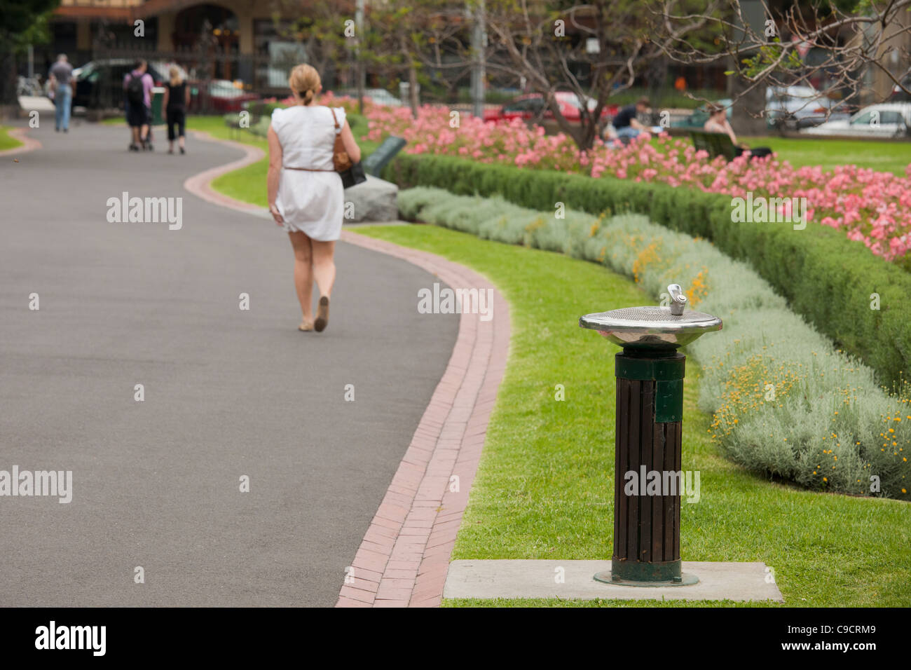 Drinking water fountain melbourne hi-res stock photography and images ...