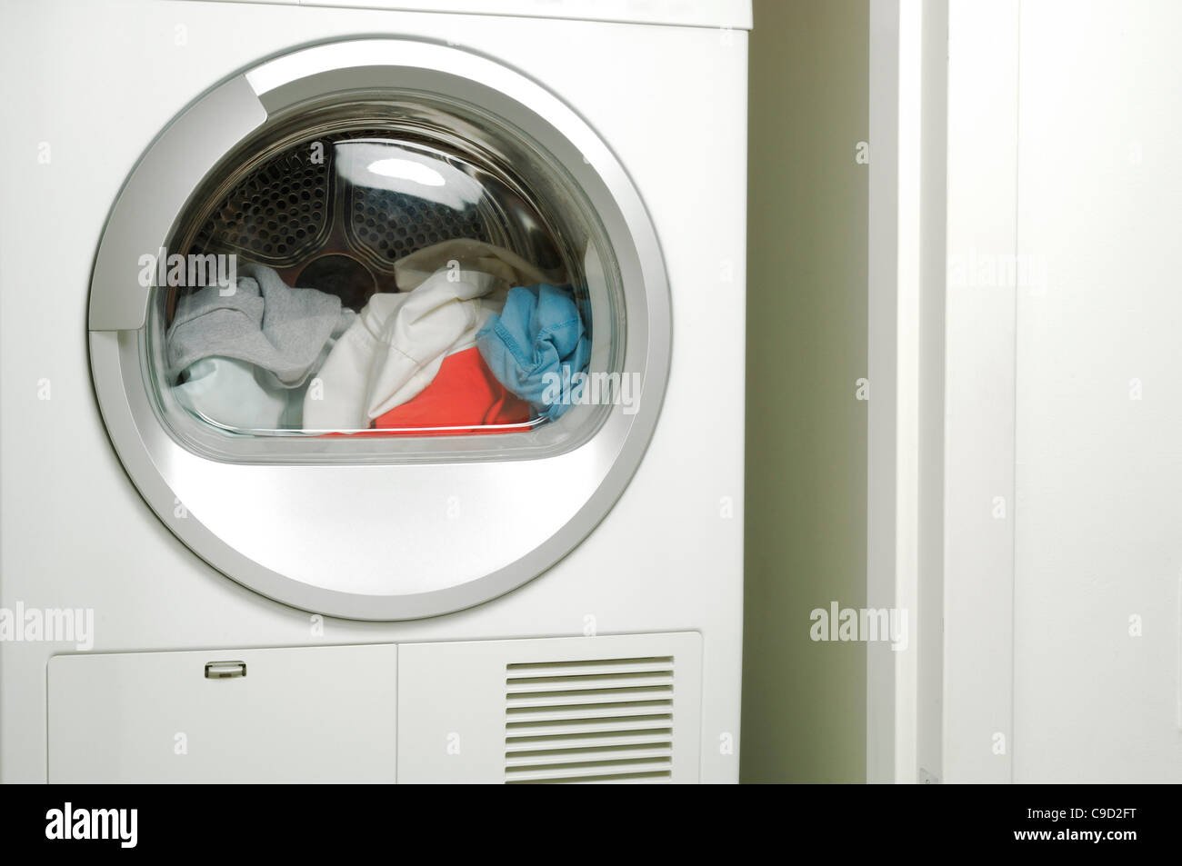 Tumble dryer hires stock photography and images Alamy