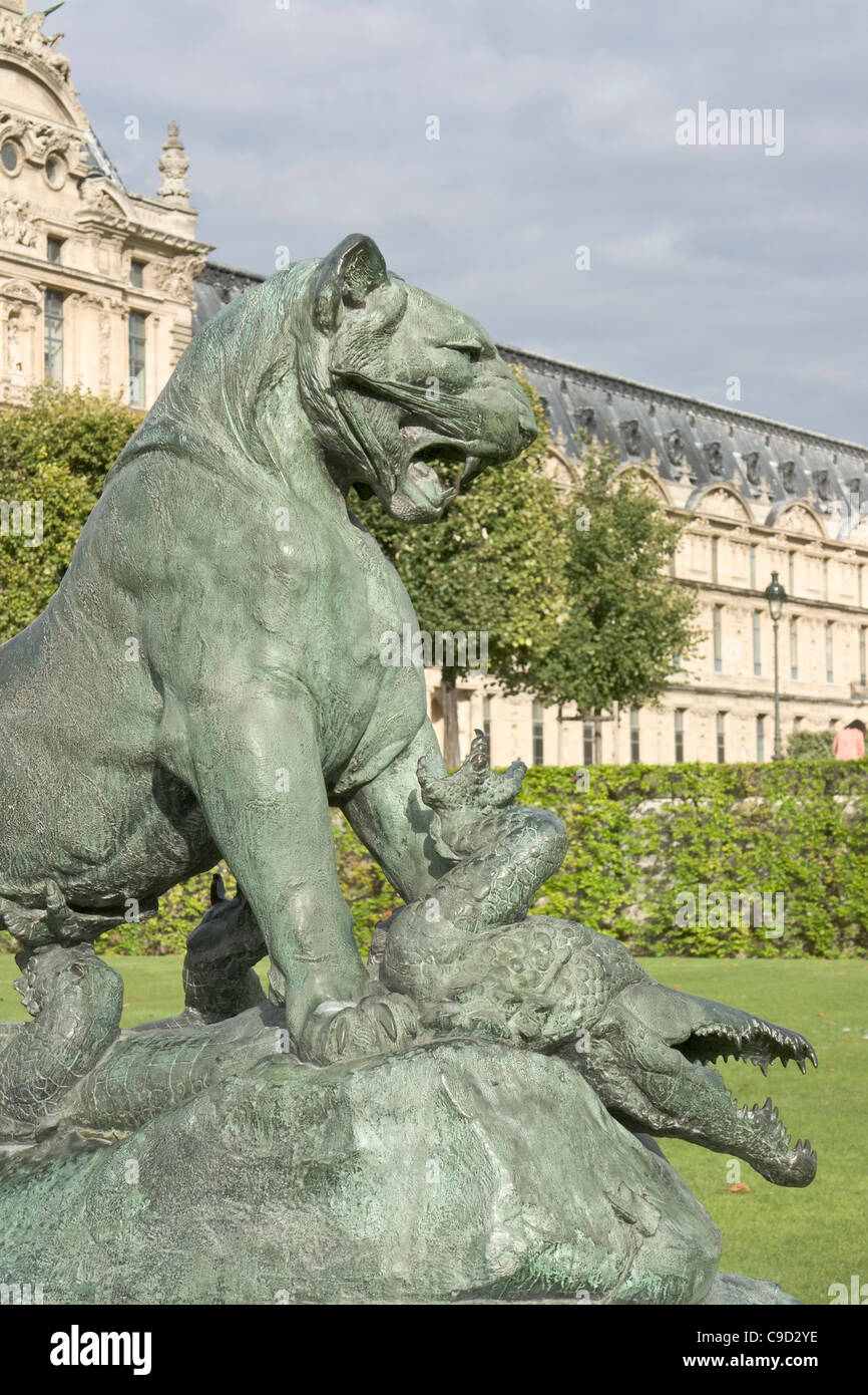 Crocodile Sculptures Stock Photos & Crocodile Sculptures Stock Images