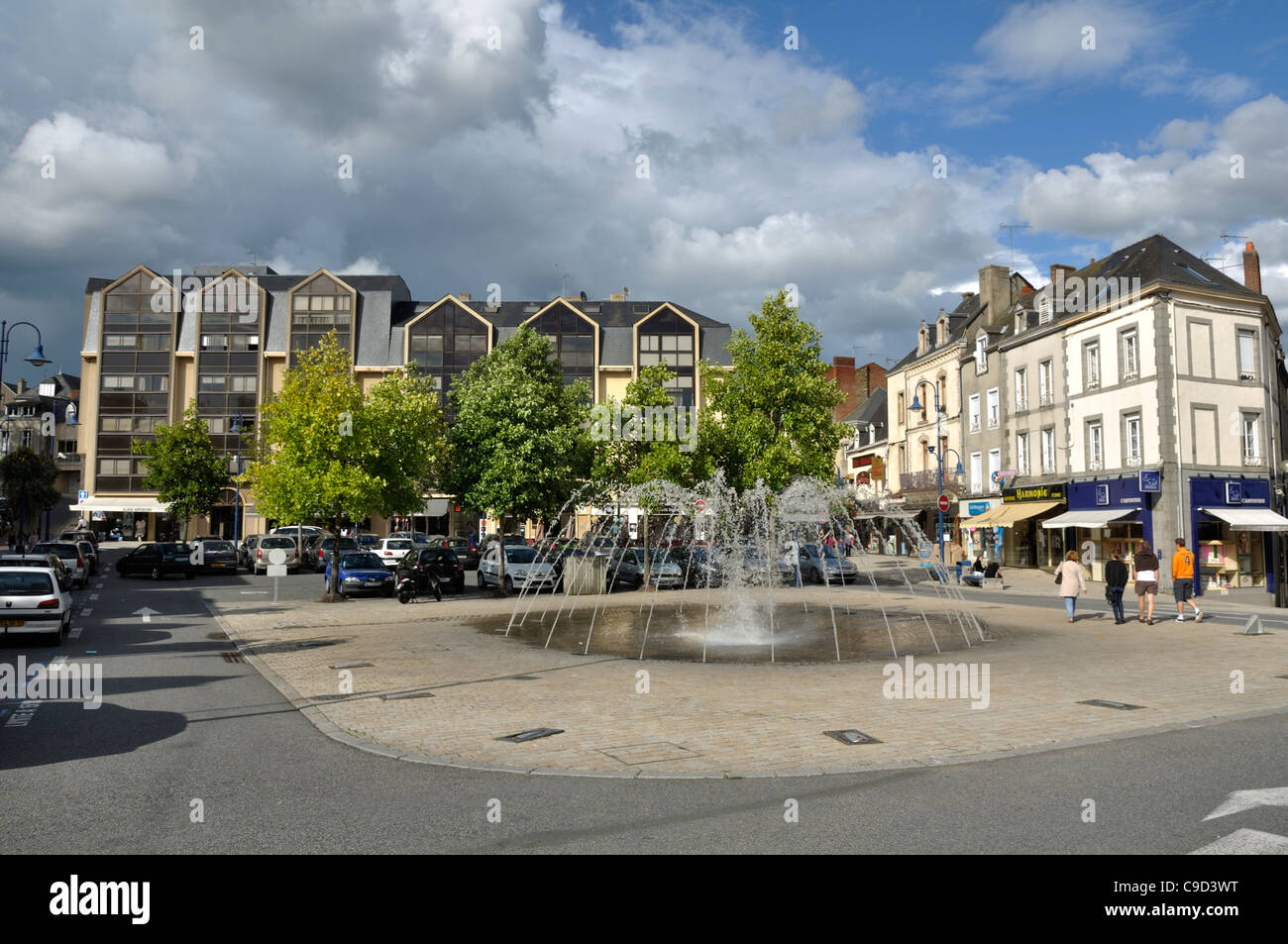 Mayenne City Hi Res Stock Photography And Images Alamy