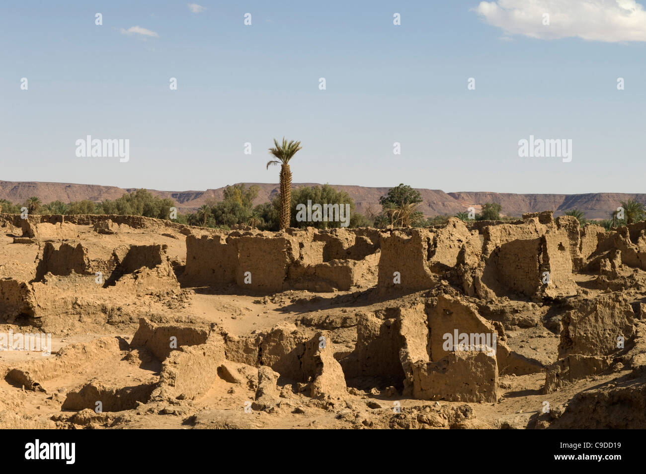Ruins of buildings at an archaeological site, Garamantes, Germa, Fezzan, Libya Stock Photo