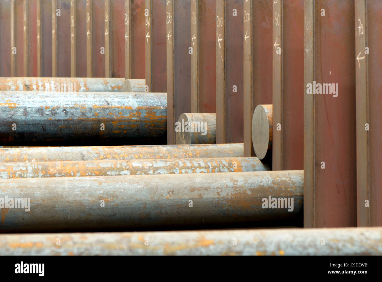 Round steel bar hi-res stock photography and images - Alamy