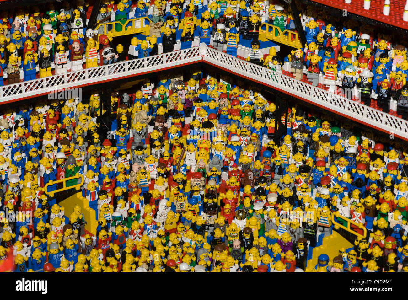 Mini figures lego hi-res stock photography and images - Alamy
