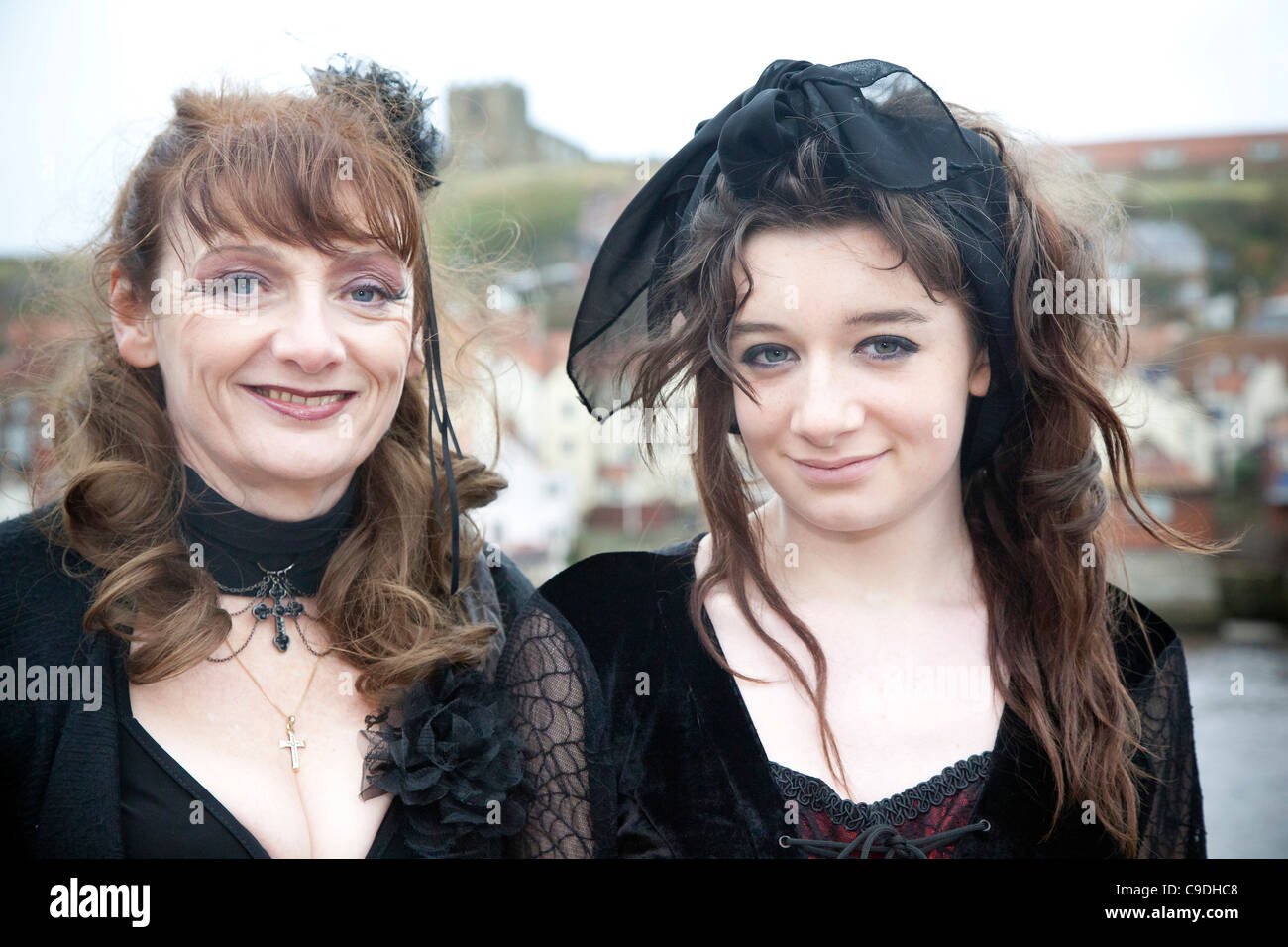 Two goth girls hi-res stock photography and images