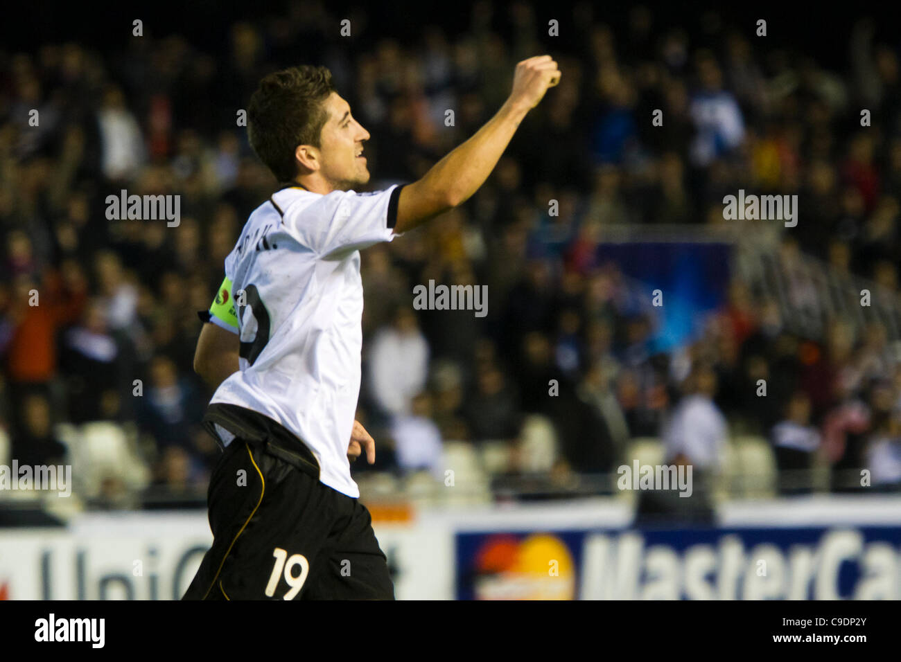 23/11/2011. Valencia, Spain  Football match between Valencia Club de Futbol and KRC Genk, Matchday 5, E Group, Champions League -------------------------------------  Pablo Hernandez celebrates his goal, number 5 for Valencia CF against KRC Genk Stock Photo