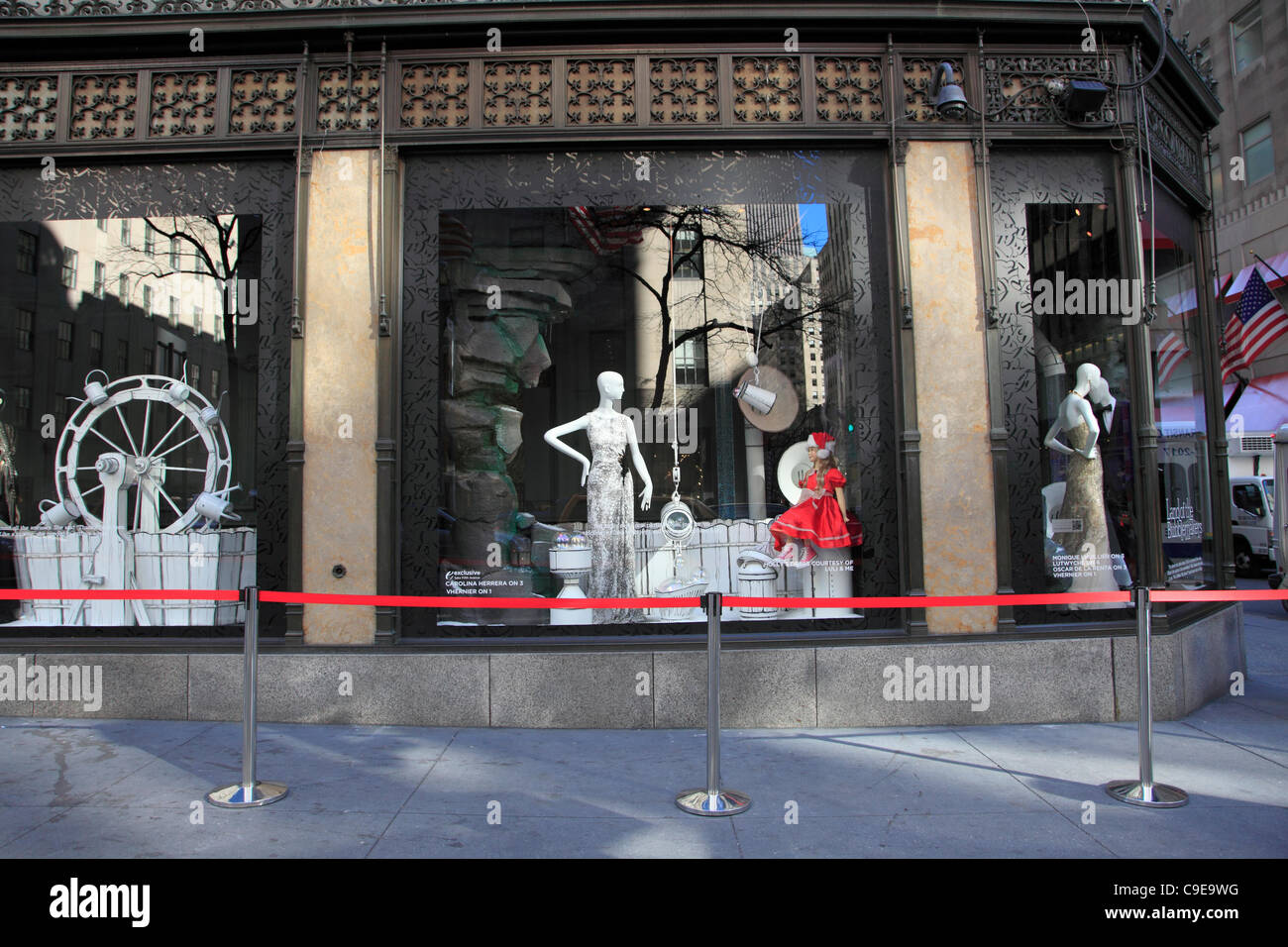 Louis Vuitton Holidays window display at Sacks Fifth Avenue luxury  department store in Manhattan – Stock Editorial Photo © zhukovsky #135626656