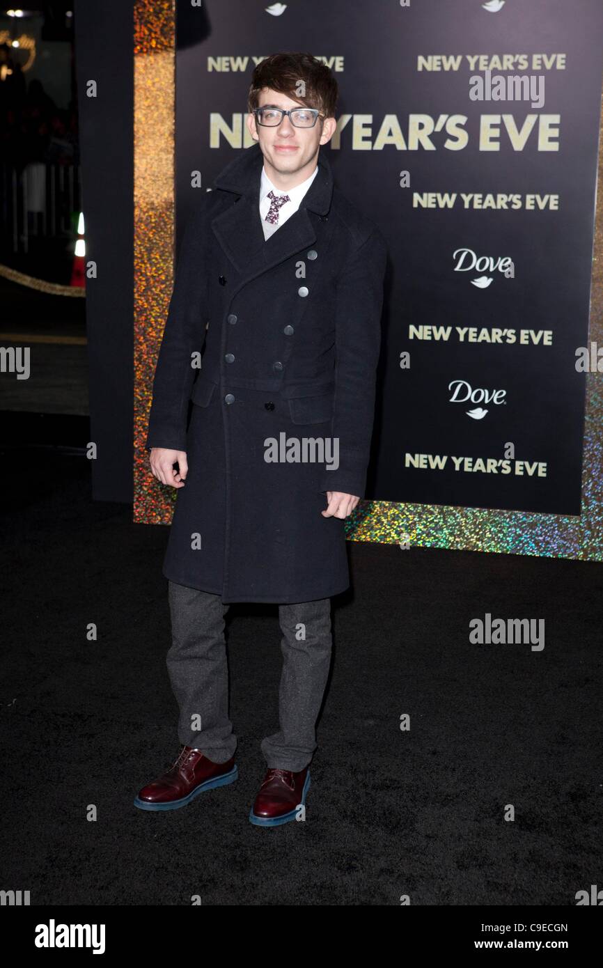 Kevin McHale at arrivals for NEW YEAR'S EVE Premiere, Grauman's Chinese Theatre, Los Angeles, CA December 5, 2011. Photo By: Emiley Schweich/Everett Collection Stock Photo