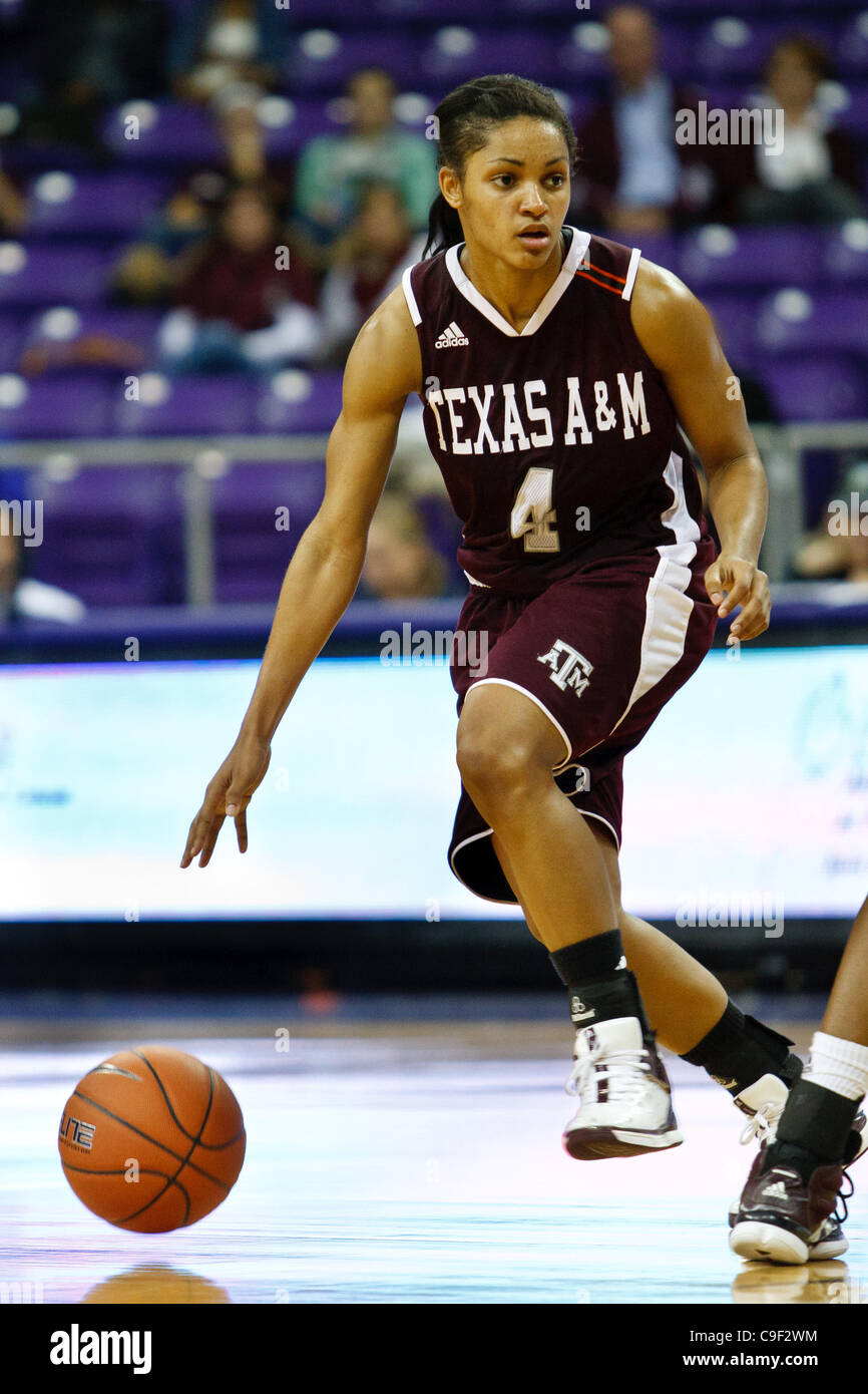 Sydney Carter coaches at A&M