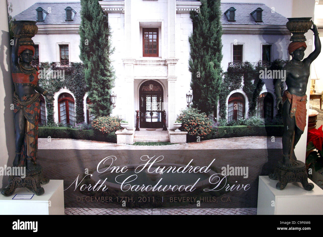 100 HUNDRED NORTH CAROLWOOD DRIVE ITEMS FROM MICHAEL JACKSON'S RENTED