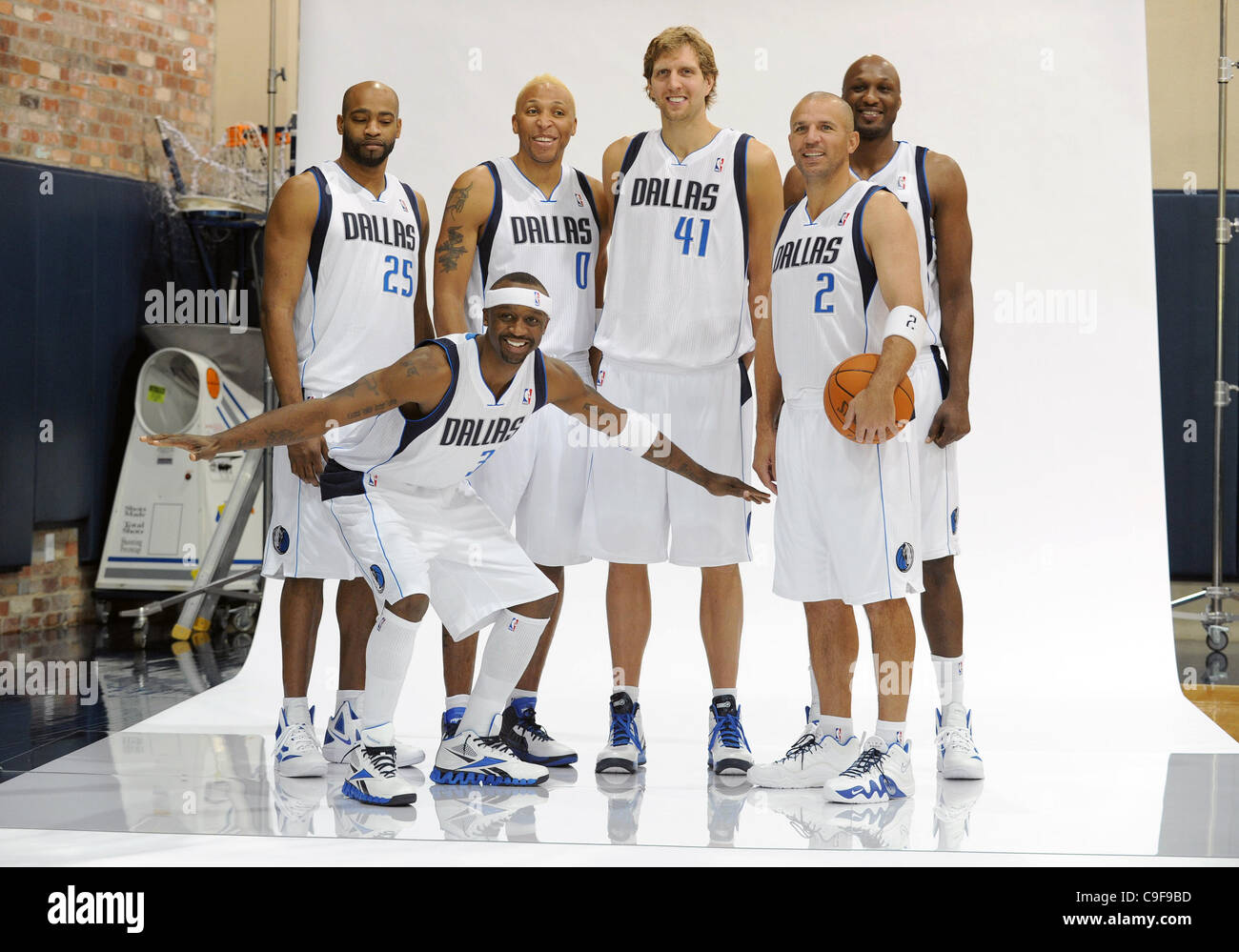 Dirk Nowitzki, Jason Terry, & Jason Kidd with the 2011 NBA