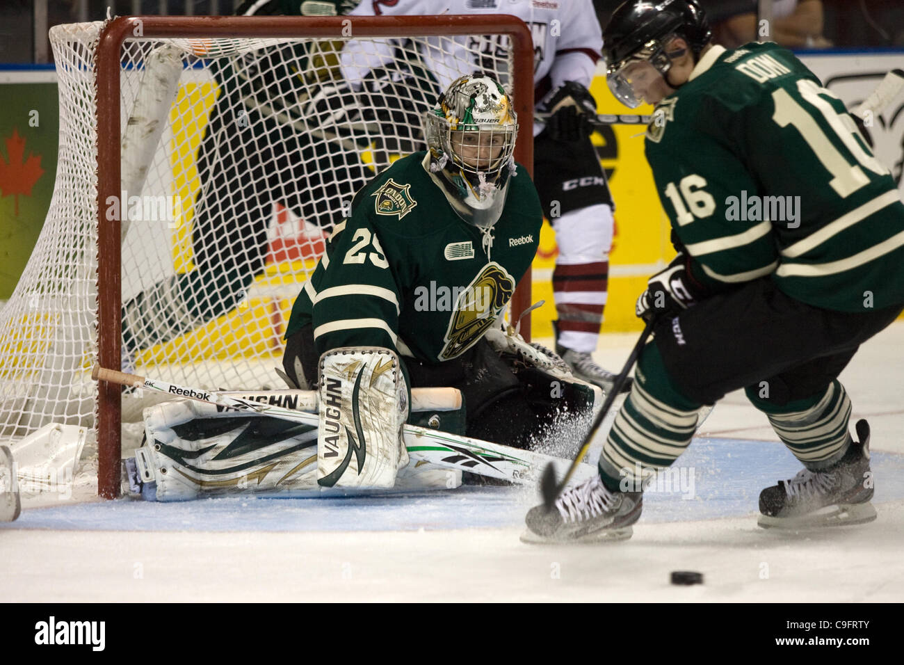 Centre forward player hires stock photography and images Alamy